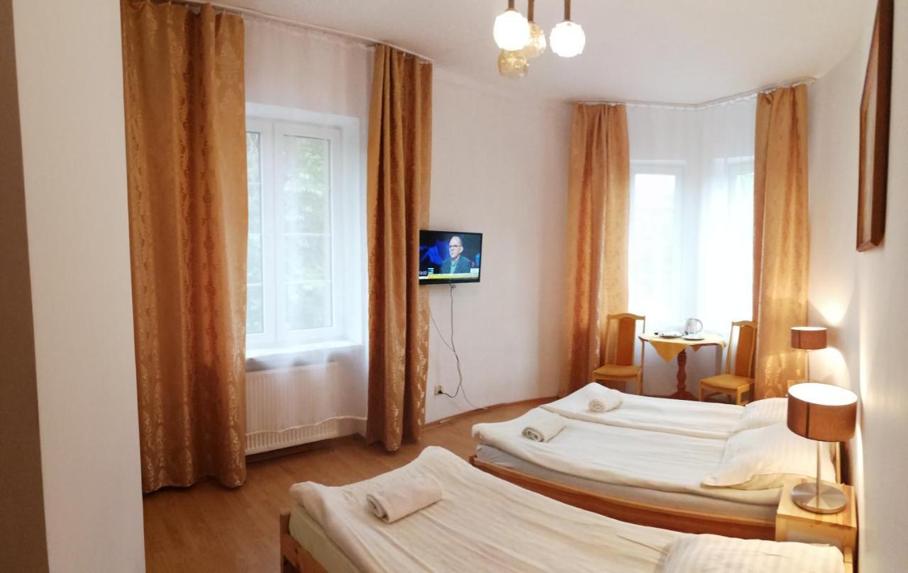 Rezydencja Zamek Krynica Zdroj Buitenkant foto